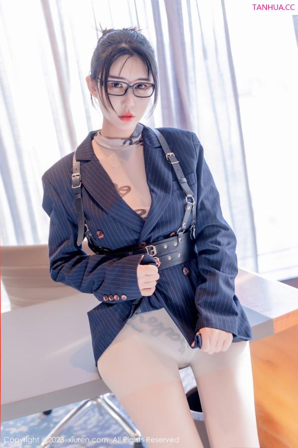 夏沫沫  [XiuRen]高清写真图 2023.02.13 No.6255 夏沫沫tifa 丝袜美腿第16张图片